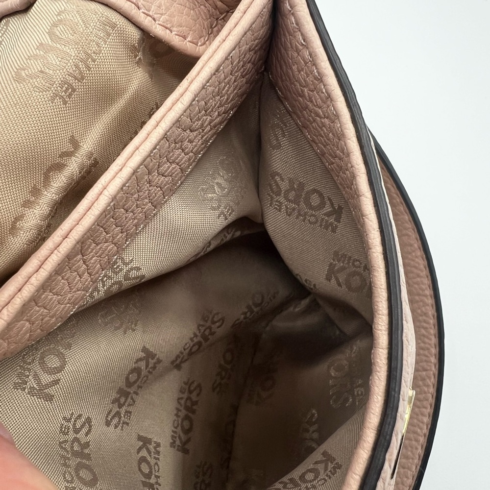 Michael Kors Bedford Crossbody Bag - Picture 15 of 15